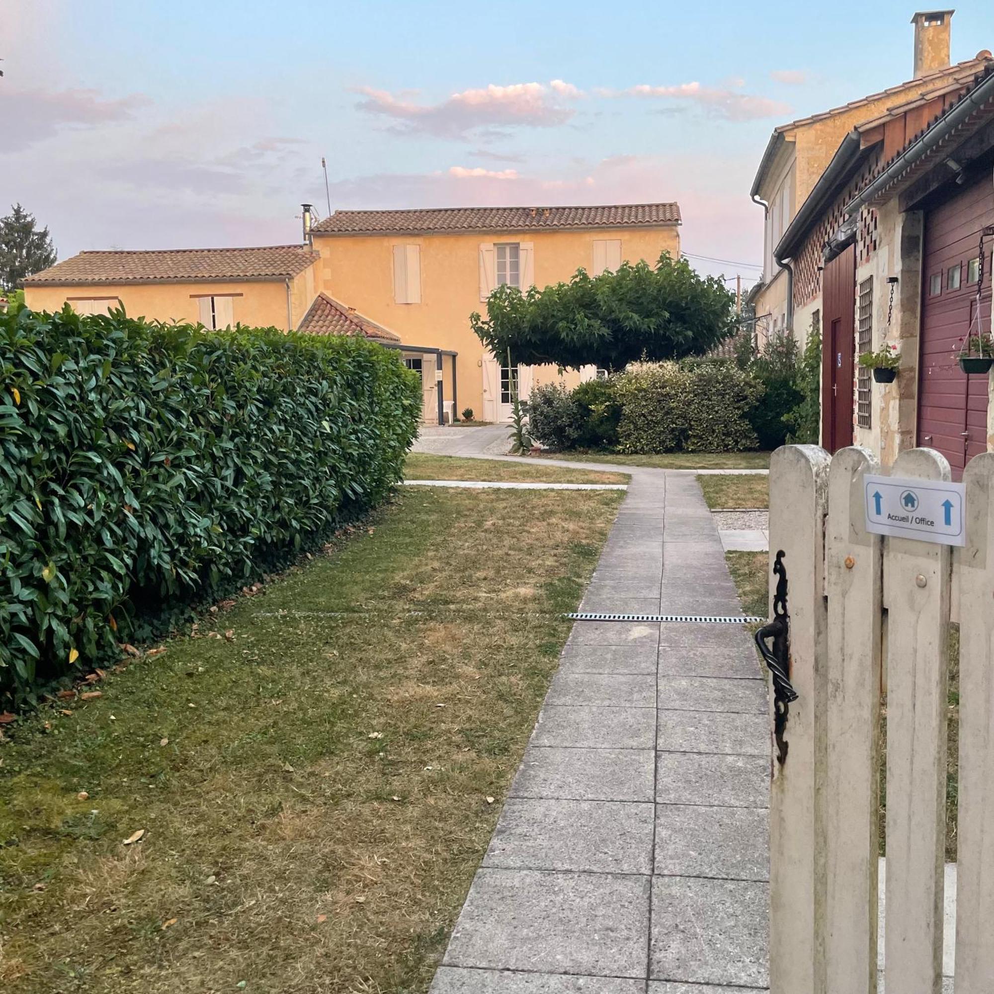 Hotel Domaine De Ludeye Listrac-Médoc Exterior foto
